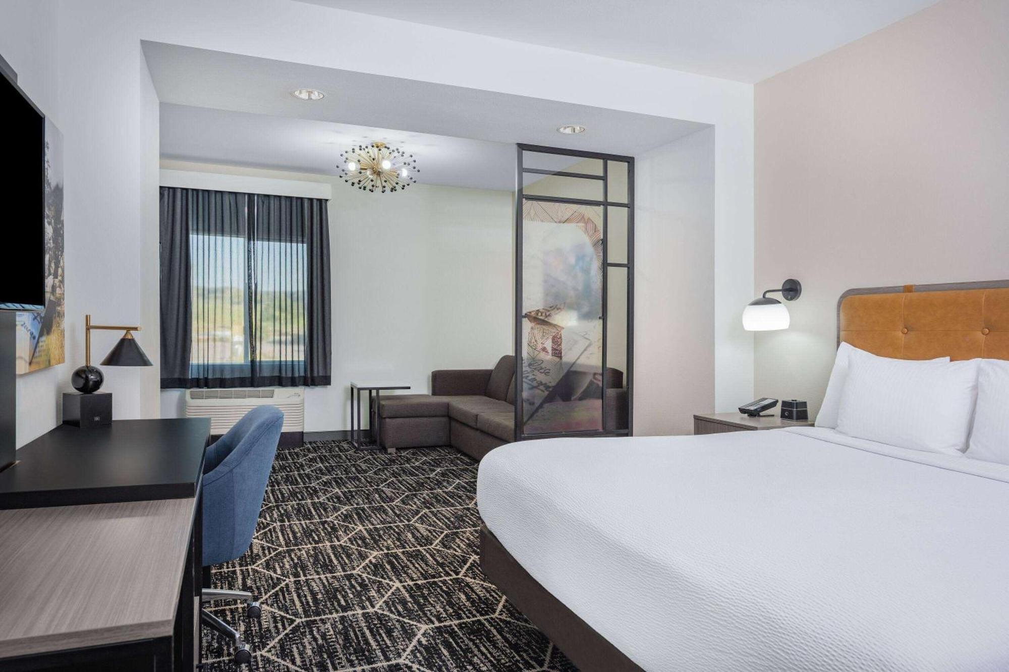 La Quinta Inn & Suites By Wyndham Yucaipa Esterno foto