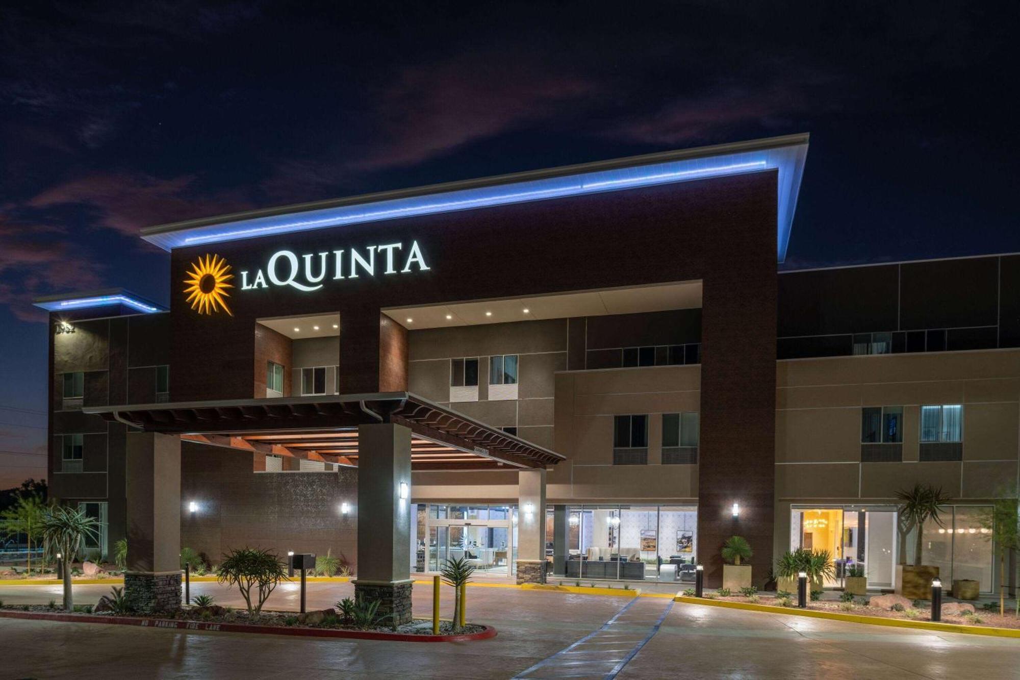 La Quinta Inn & Suites By Wyndham Yucaipa Esterno foto